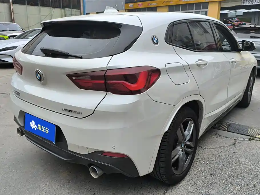 BMW X2 2022 — фото 3