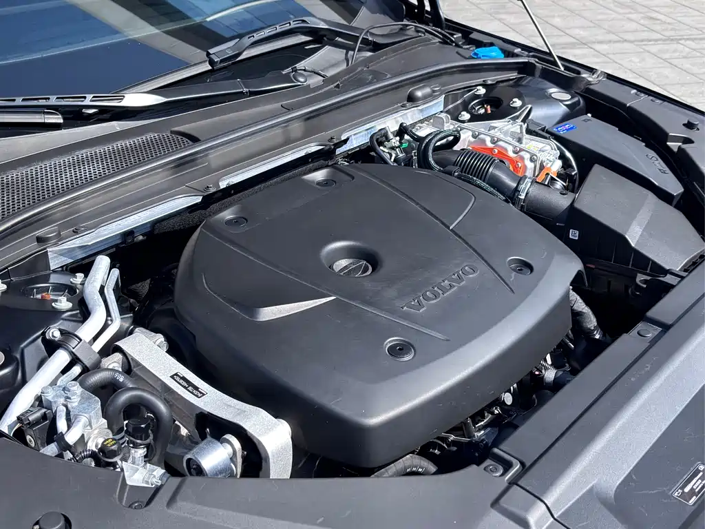 Volvo S90 PHEV 2023 — фото 20