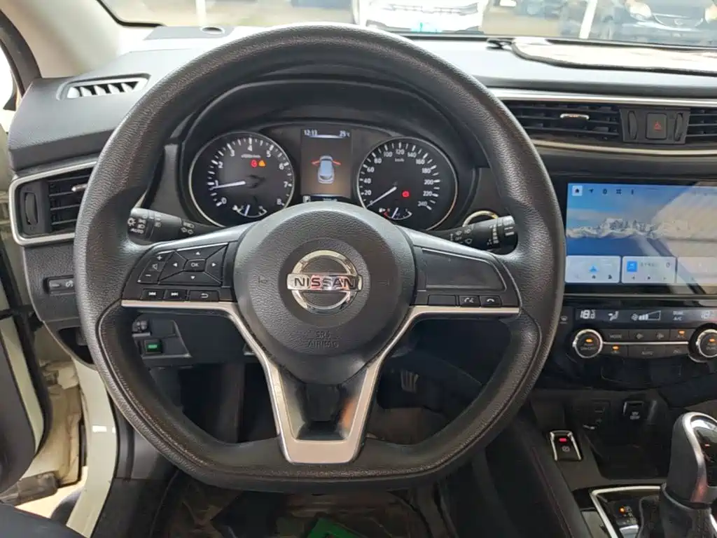 Nissan Qashqai 2023 — фото 11