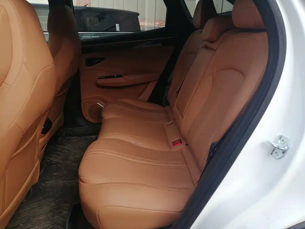 Geely Galaxy L7 2025 — фото 13