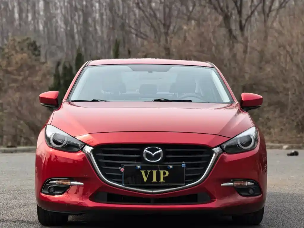 Mazda 3 Axela 2018 — фото 2