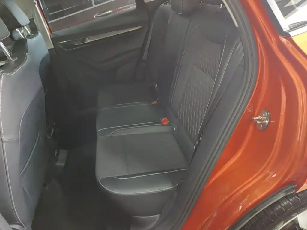 Skoda Karoq 2020 — фото 17