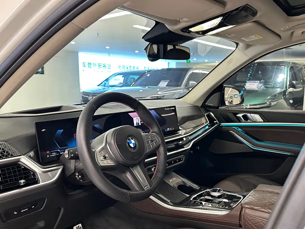 BMW X5 2024 — фото 10