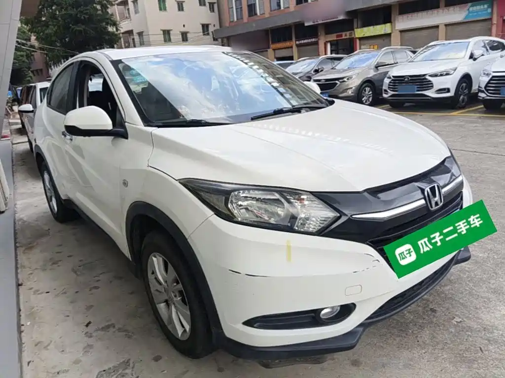 Honda Vezel 2015