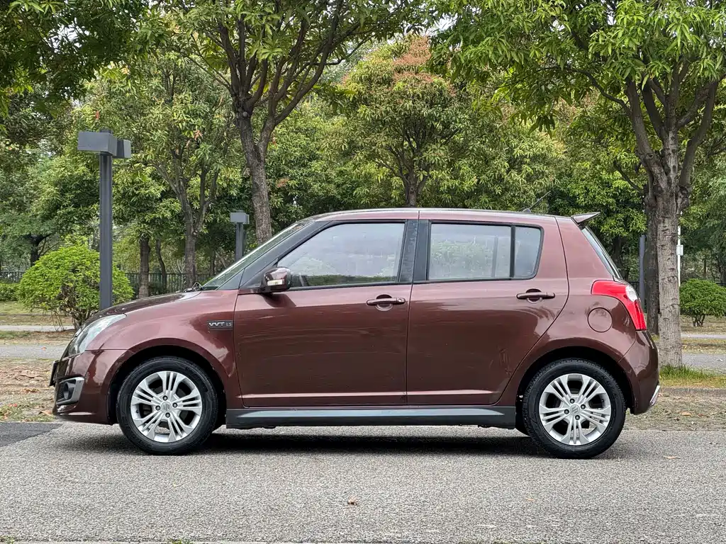 Suzuki Swift 2016 — фото 4