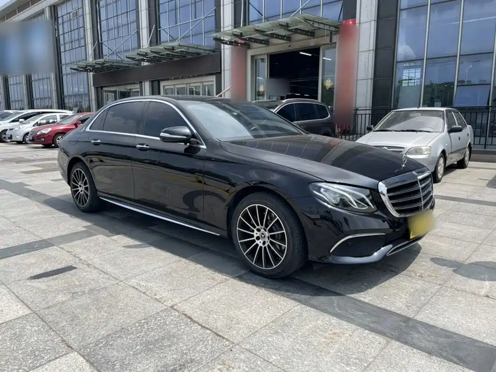Mercedes-Benz E-Class 2018