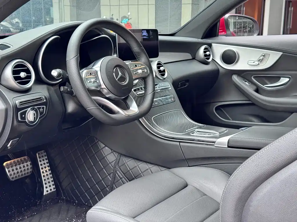 Mercedes-Benz C-Class 2019 — фото 9