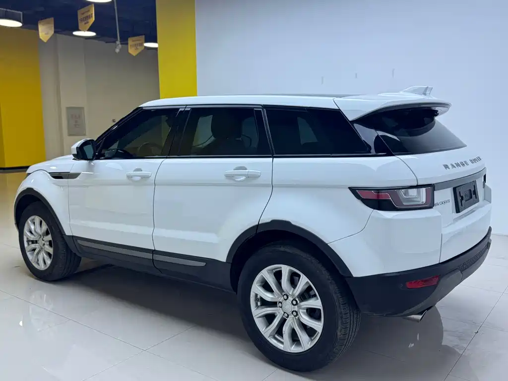 Land Rover Evoque 2017 — фото 7
