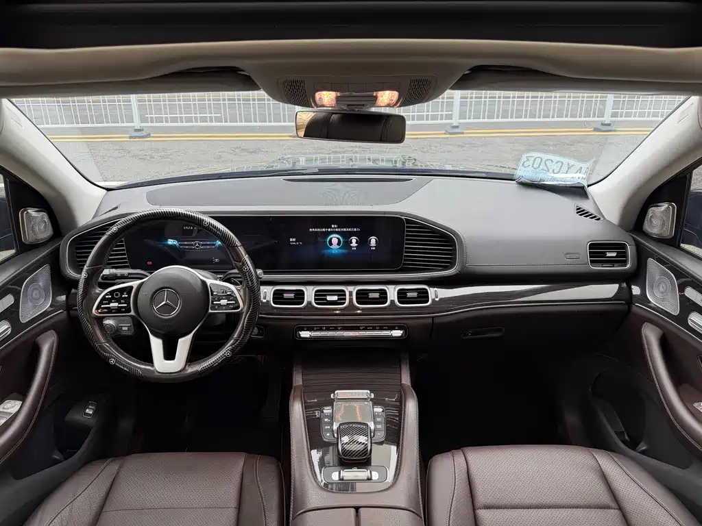 Mercedes-Benz GLE 2020 — фото 13