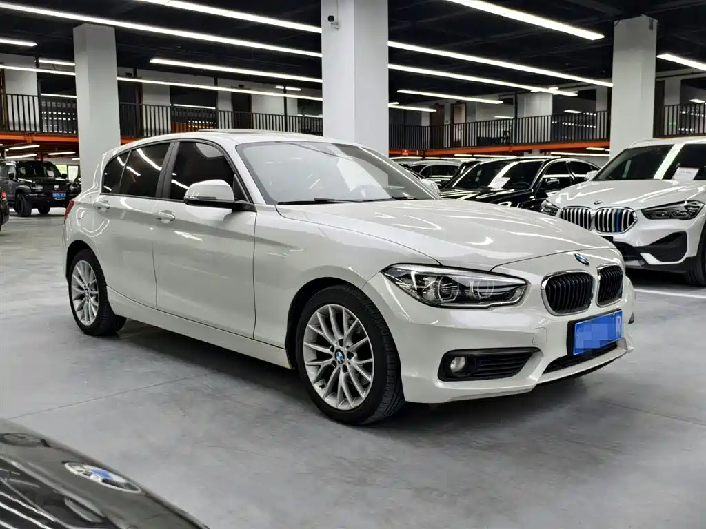 BMW 1 Series 2015 — фото 3