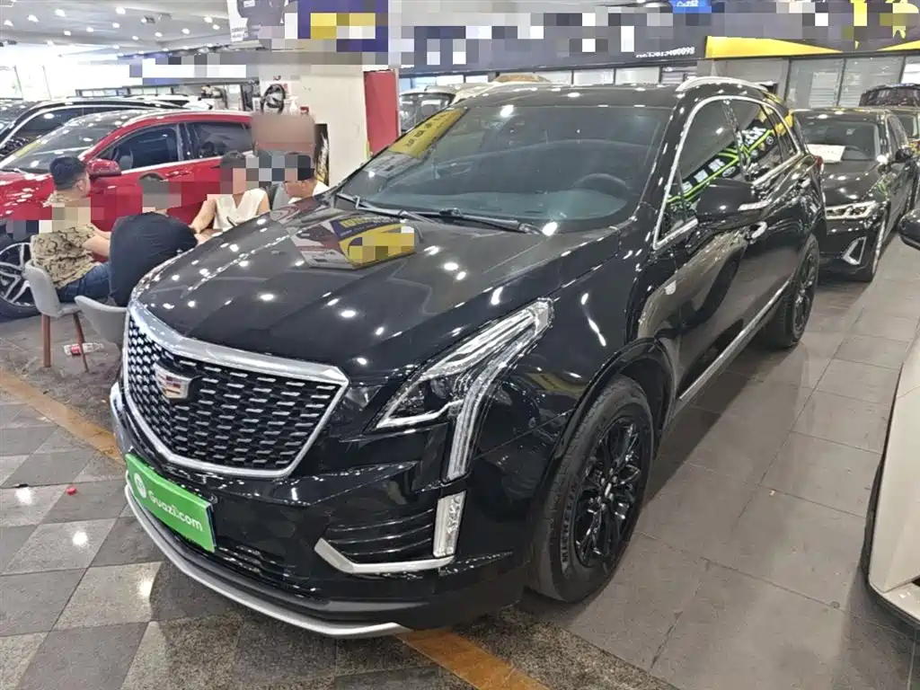 Cadillac XT5 2021 — фото 1