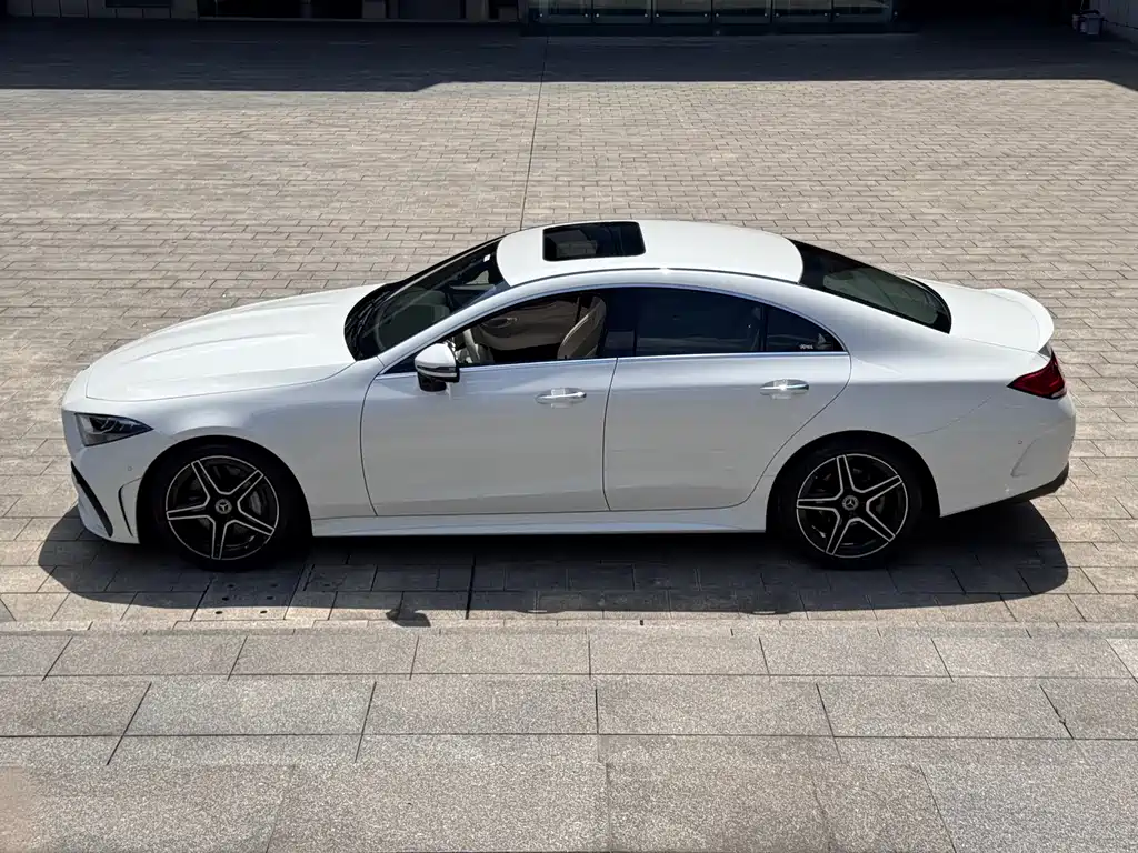 Mercedes-Benz CLS 2022 — фото 2
