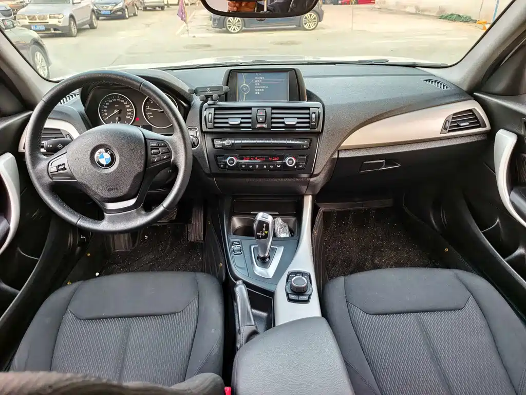 BMW 1 Series 2014 — фото 10
