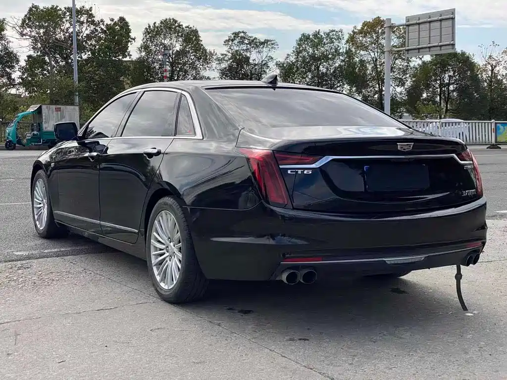 Cadillac CT6 2019 — фото 9