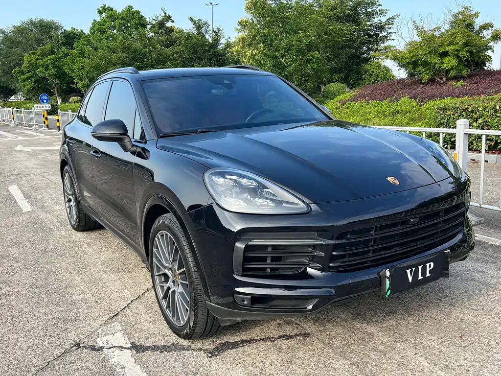Porsche Cayenne Hybrid 2021 — фото 3