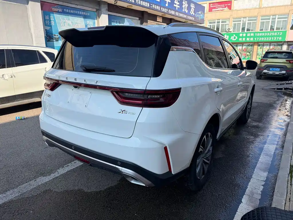 Geely Vision X6 2023 — фото 10