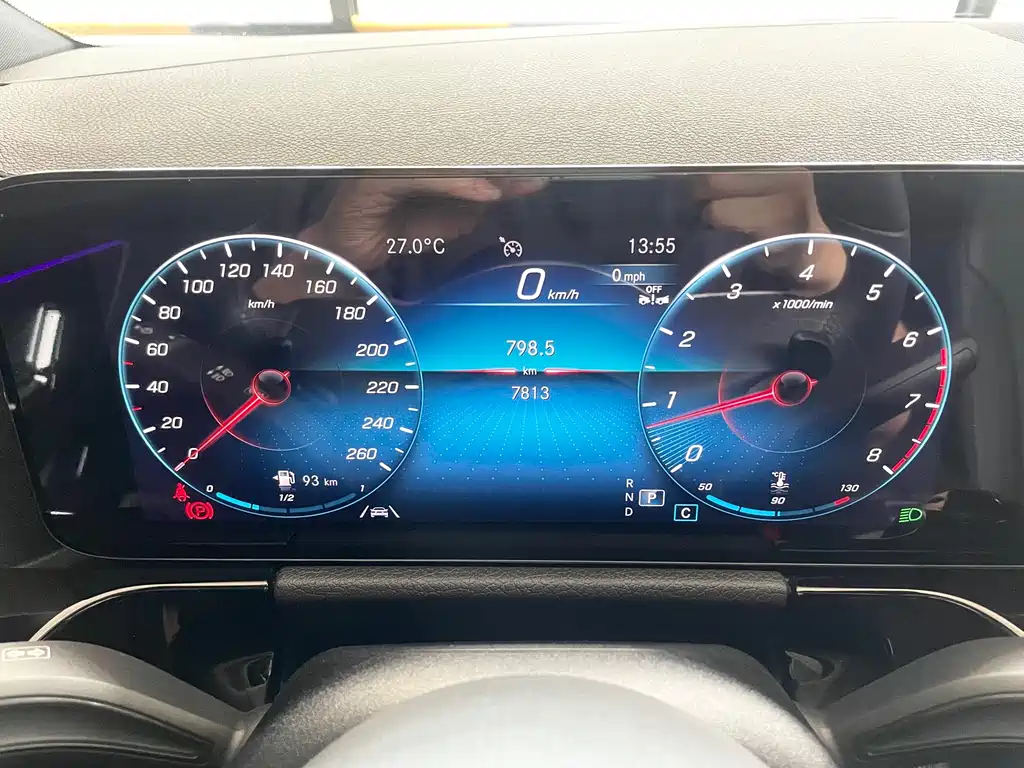 Mercedes-Benz GLA 2023 — фото 10