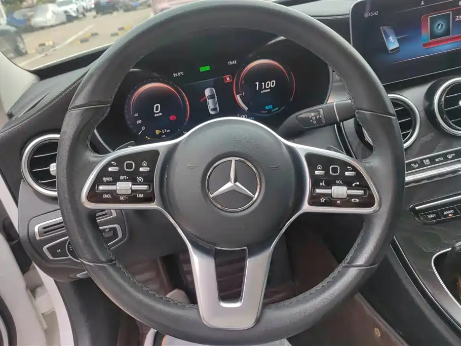 Mercedes-Benz C-Class 2019 — фото 15