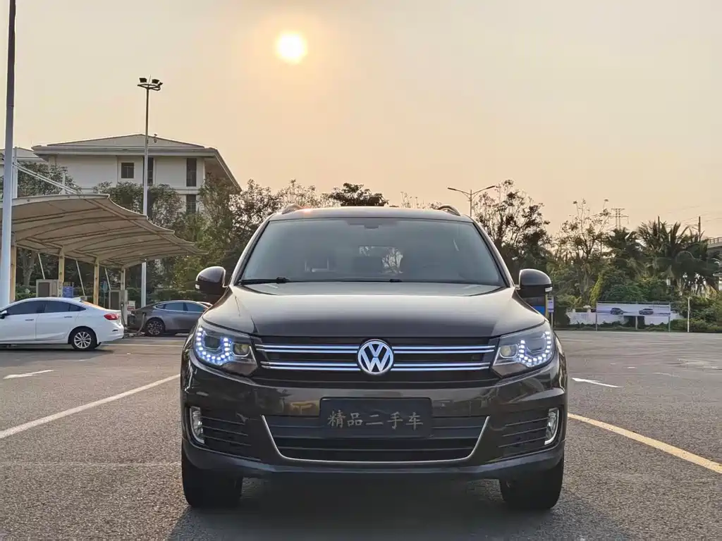 Volkswagen Tiguan 2016 — фото 2