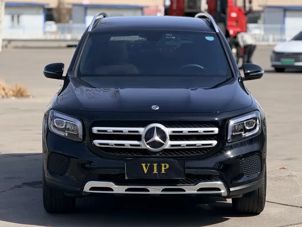 Mercedes-Benz GLB 2023 — фото 2