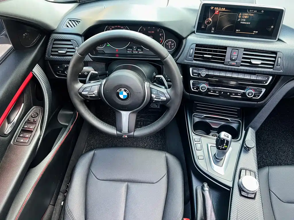 BMW 3 Series 2017 — фото 14