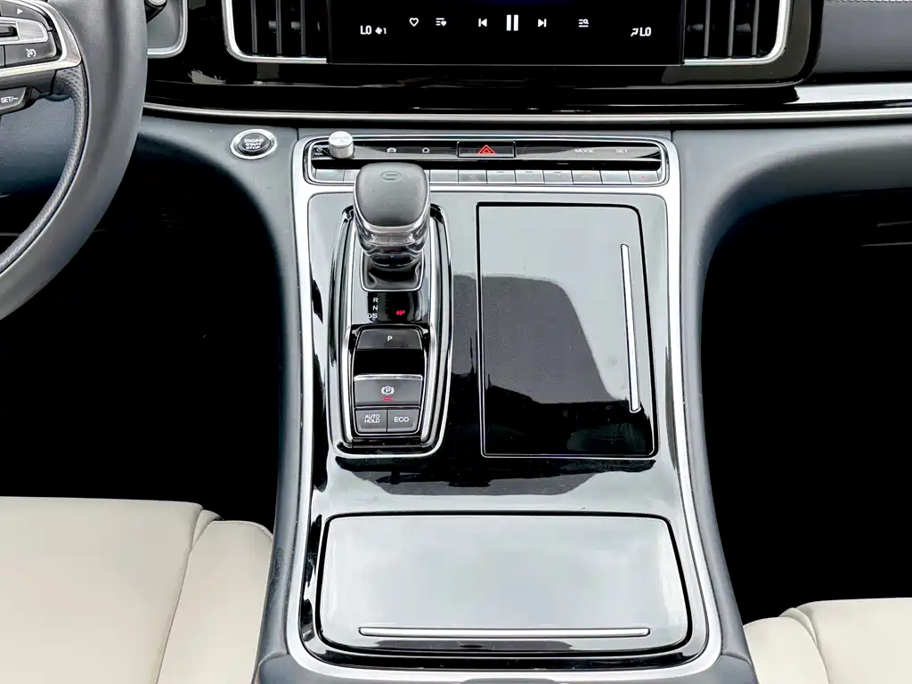 GAC Motor Trumpchi M8 2022 — фото 19