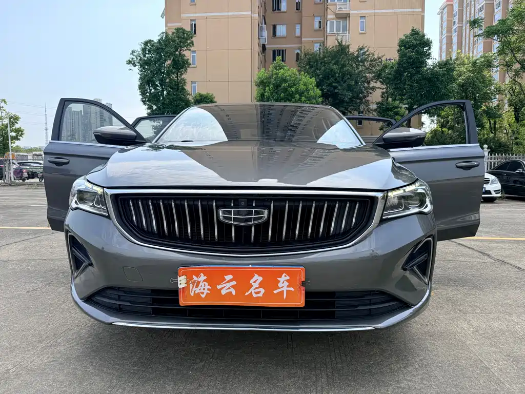 Geely Emgrand 2021 — фото 22