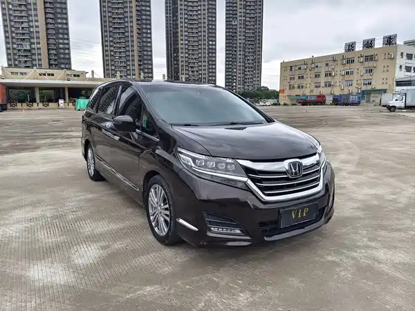 Honda Elysion 2017