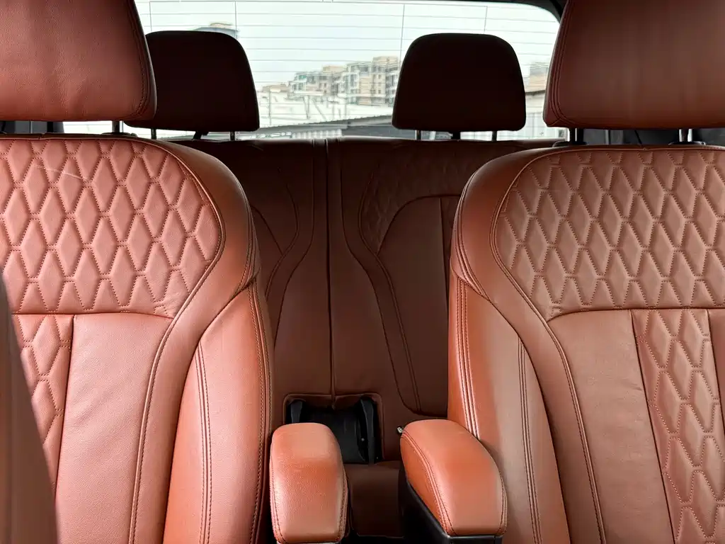 BMW X7 2020 — фото 15