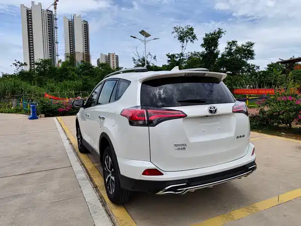Toyota RAV4 2016