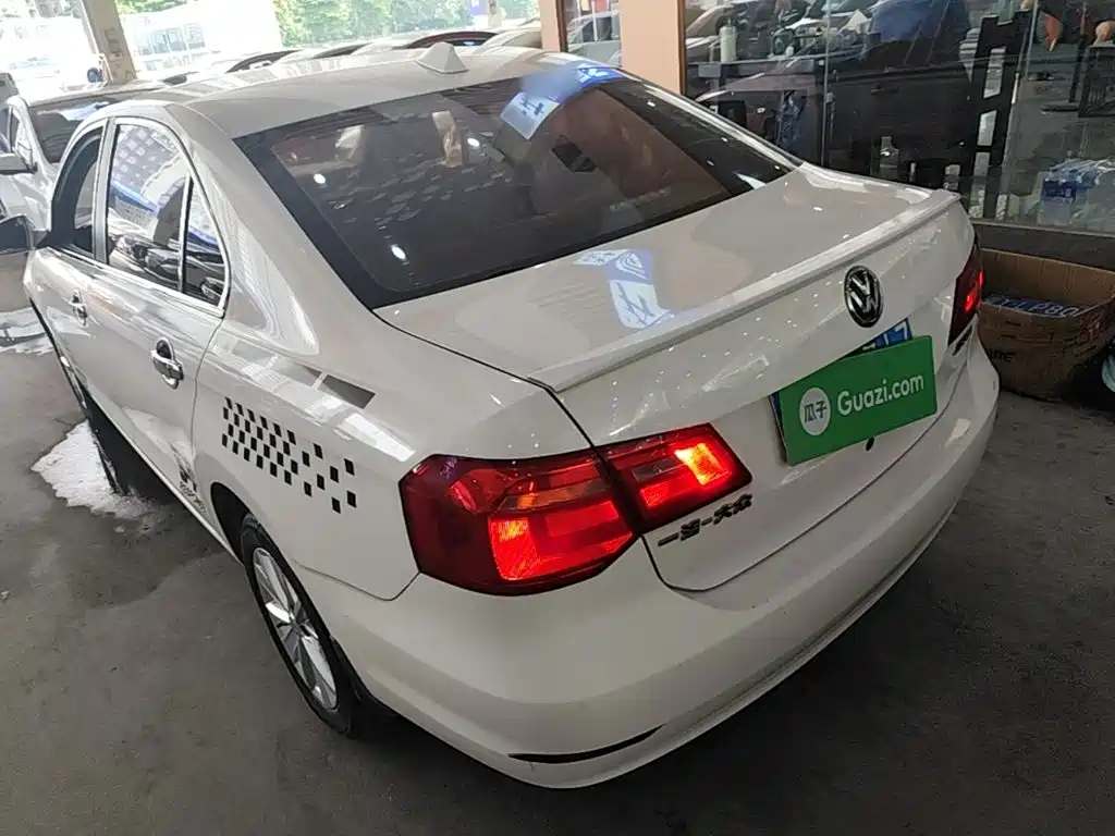 Volkswagen Jetta 2014