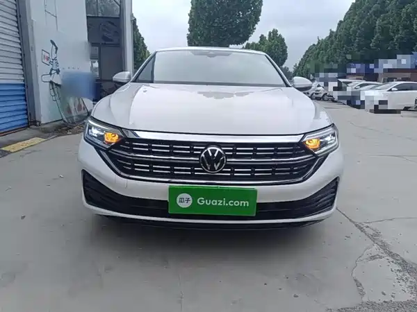 Volkswagen Sagitar 2023