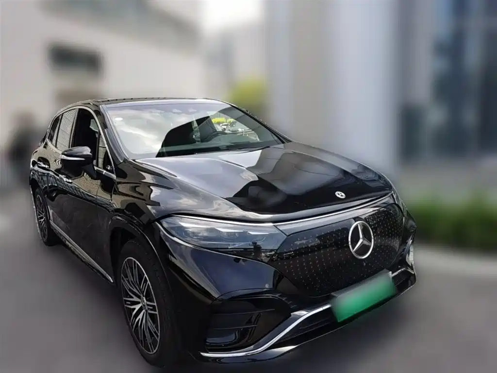 Mercedes-Benz EQS SUV 2023 — фото 7