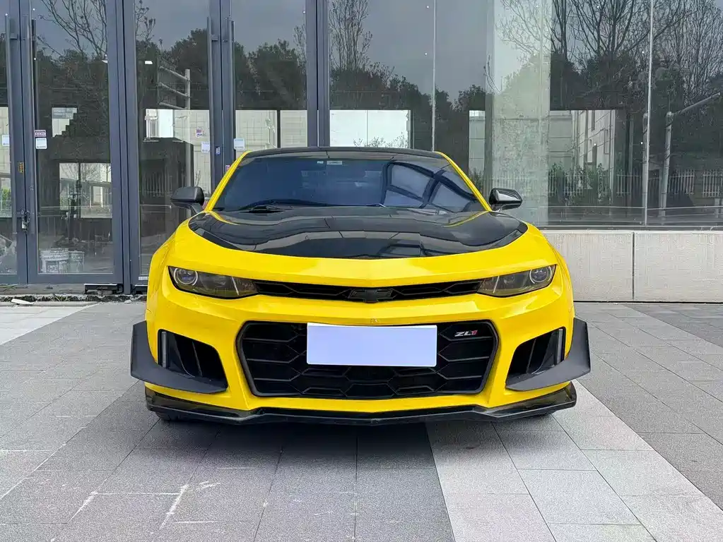 Chevrolet Camaro 2018 — фото 2