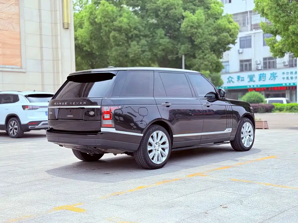 Land Rover Range Rover 2015 — фото 4