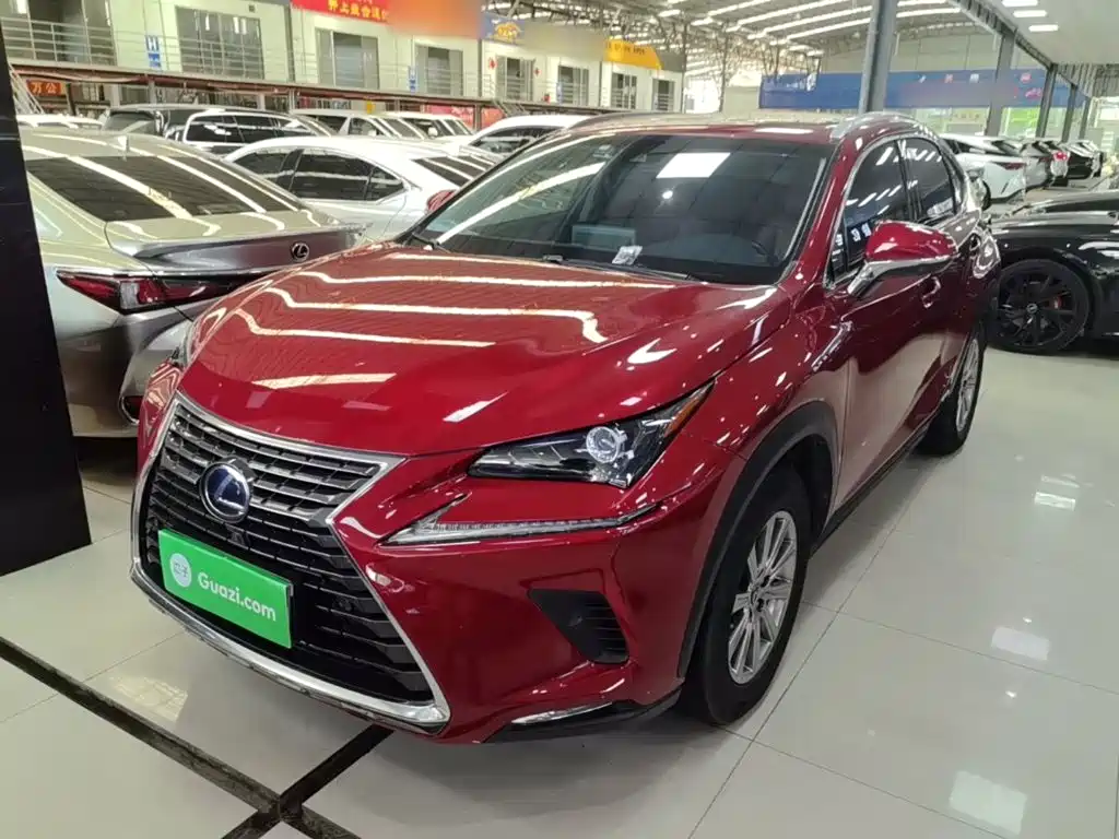 Lexus NX 2018 — фото 2