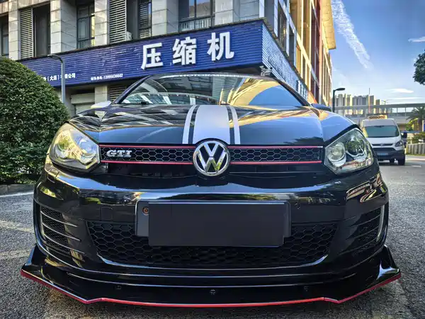 Volkswagen Golf GTI 2010