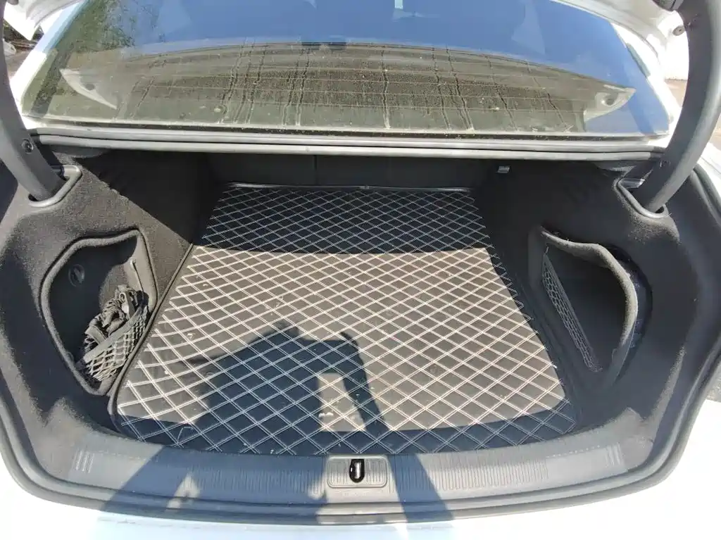 Audi A4L 2020