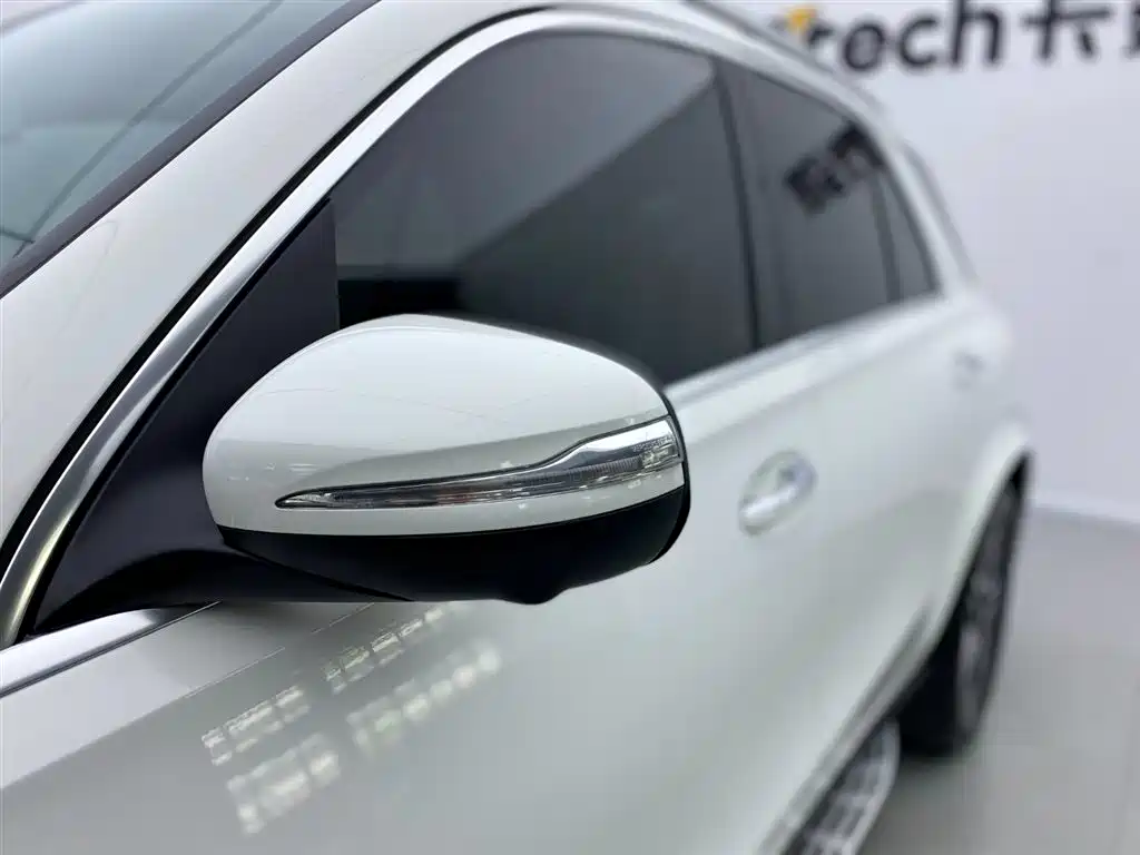 Mercedes-Benz GLE 2020 — фото 30
