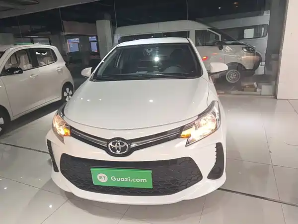 Toyota Vios FS 2022