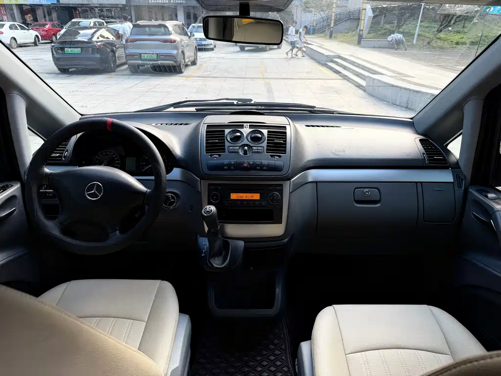 Mercedes-Benz Vito 2014