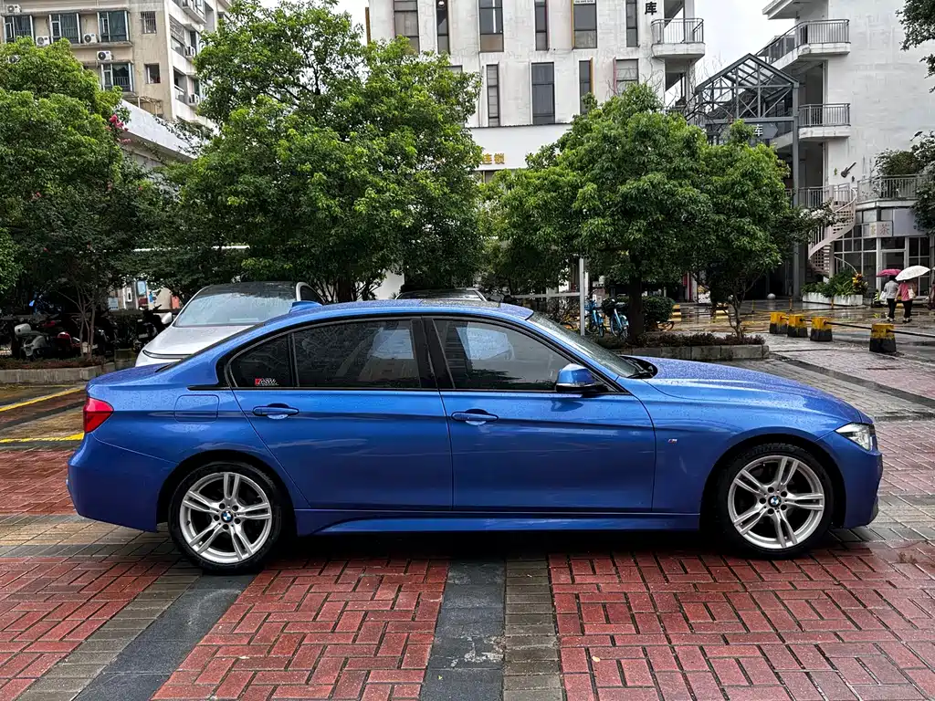 BMW 3 Series 2017 — фото 8