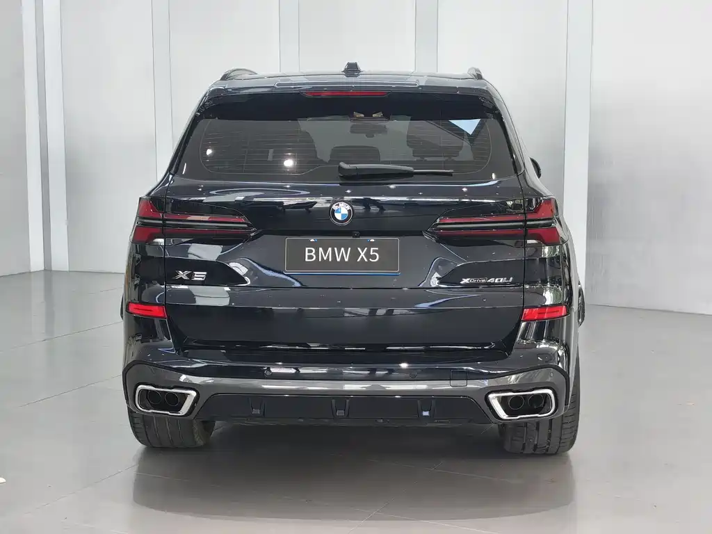 BMW X5 2025