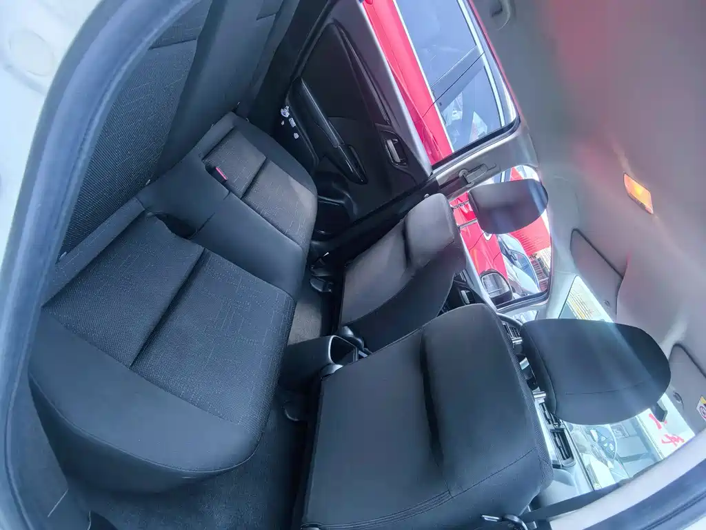Honda Fit 2018 — фото 21