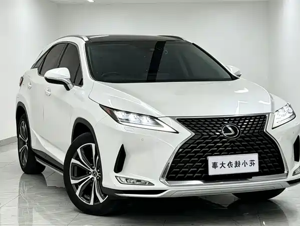 Lexus RX 2021