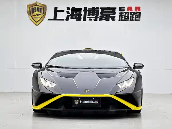 Lamborghini Huracan 2022