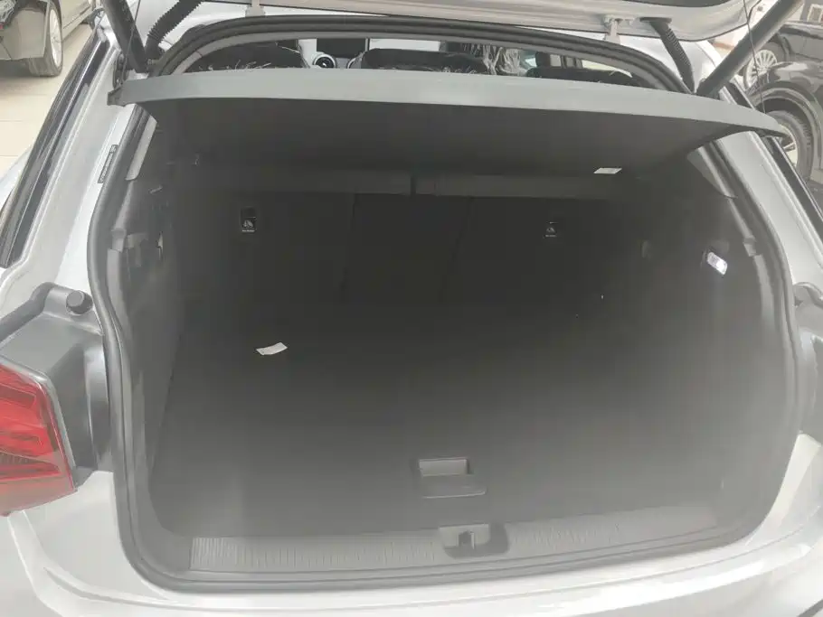 Audi Q2L 2026