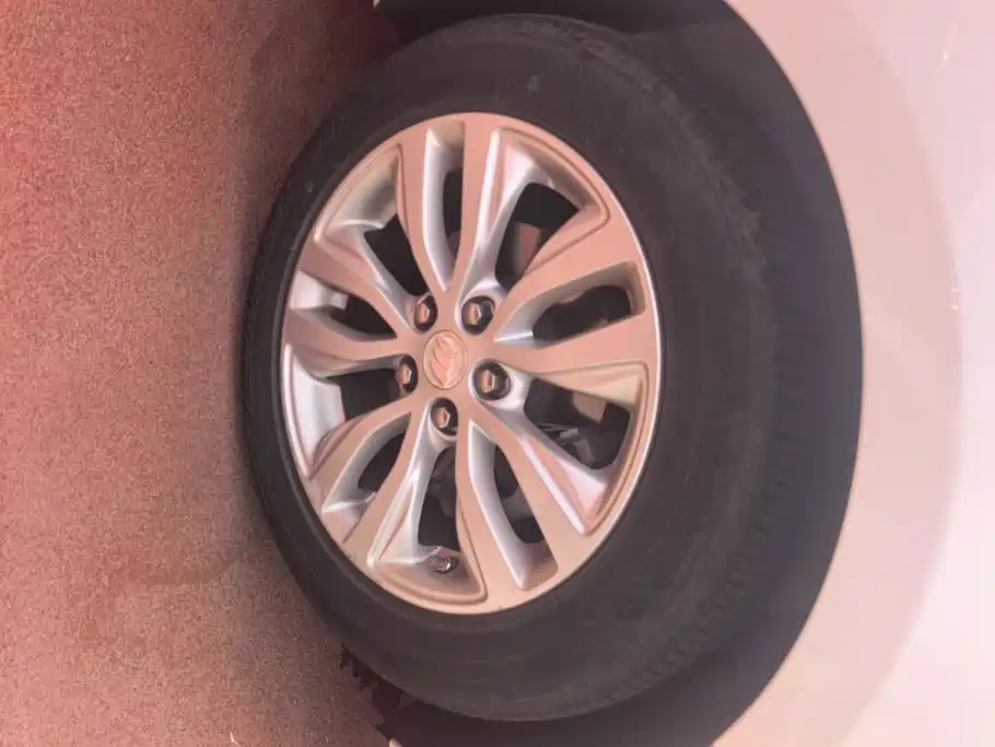 Buick Excelle 2021