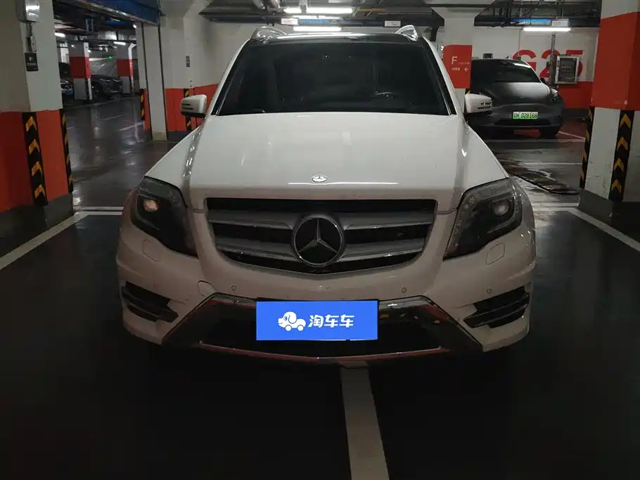 Mercedes-Benz GLK-Class 2015