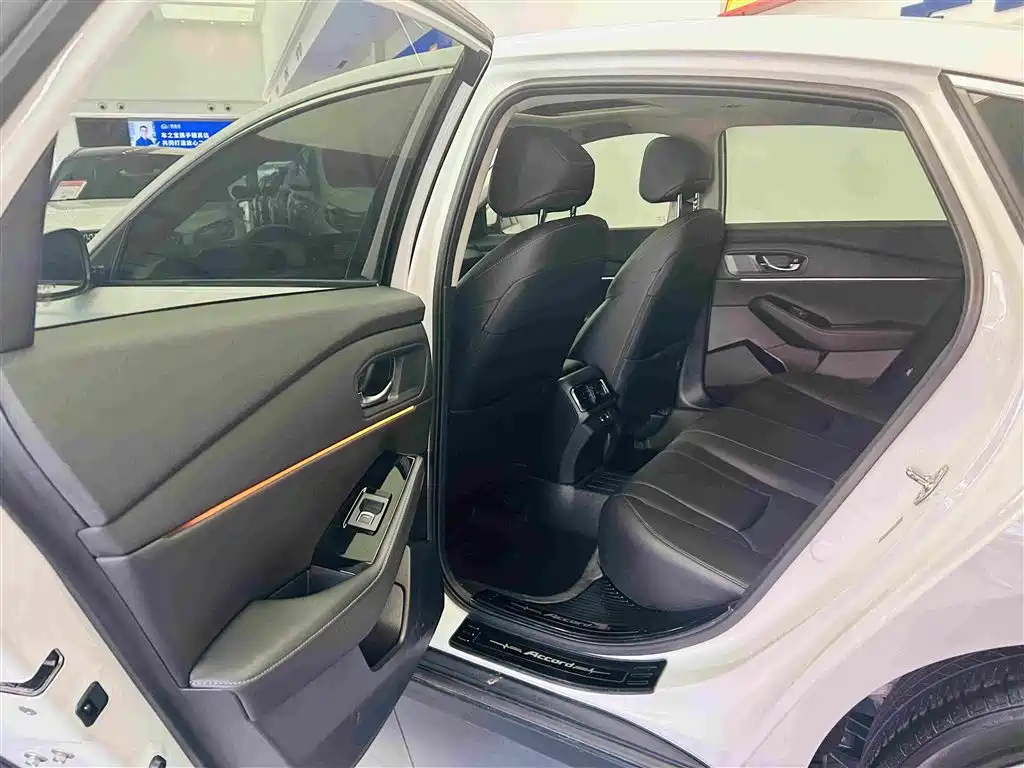 Honda Accord 2023 — фото 23
